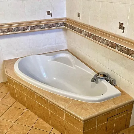 U Prokopu بيت للعطل Telč