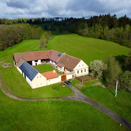 U Prokopu بيت للعطل